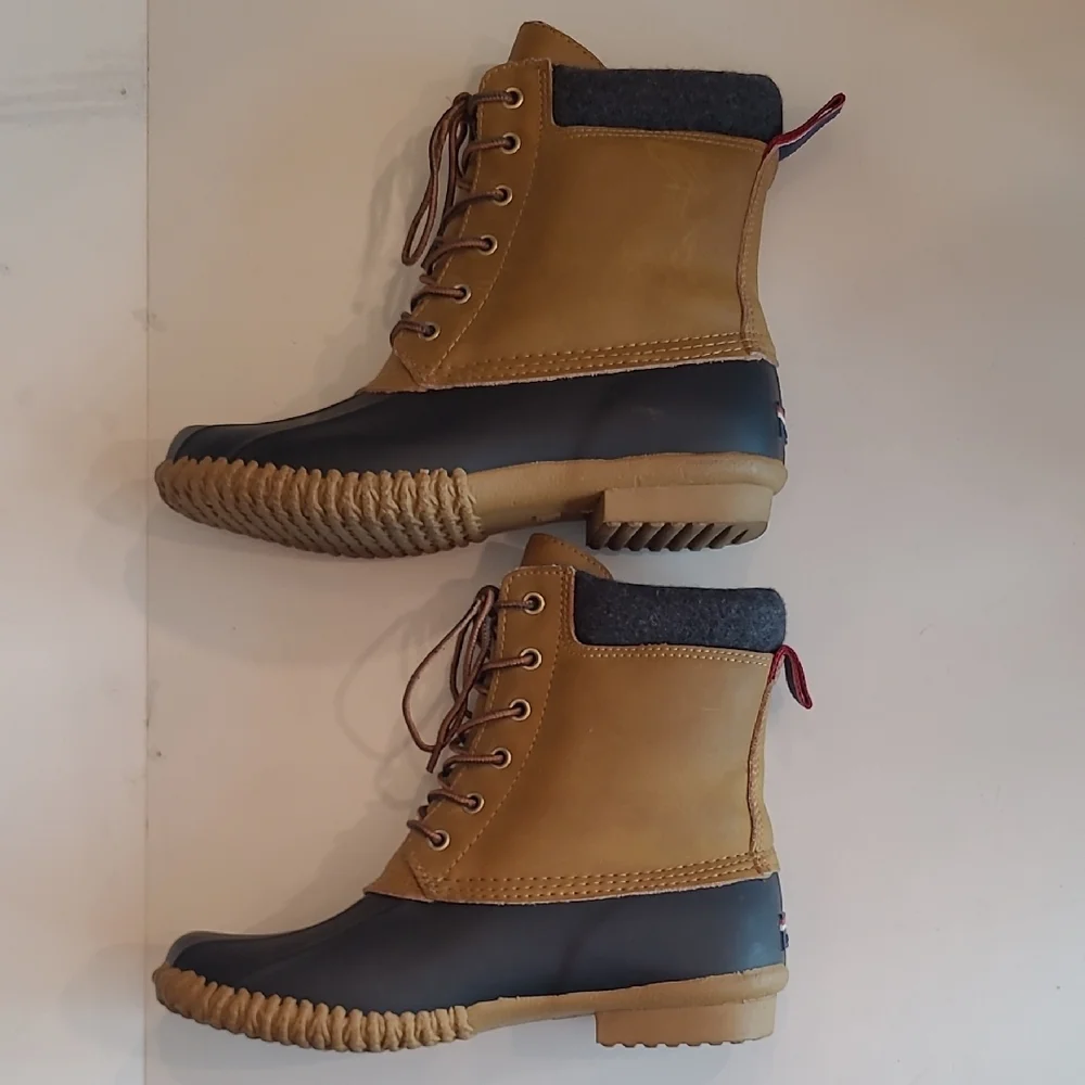 Tommy Hilfiger Waterproof Slip On Leather Traction Insulation Rain Snow Boot